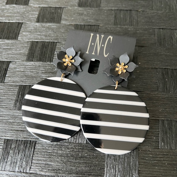 INC Earrings - Picture 3 of 6